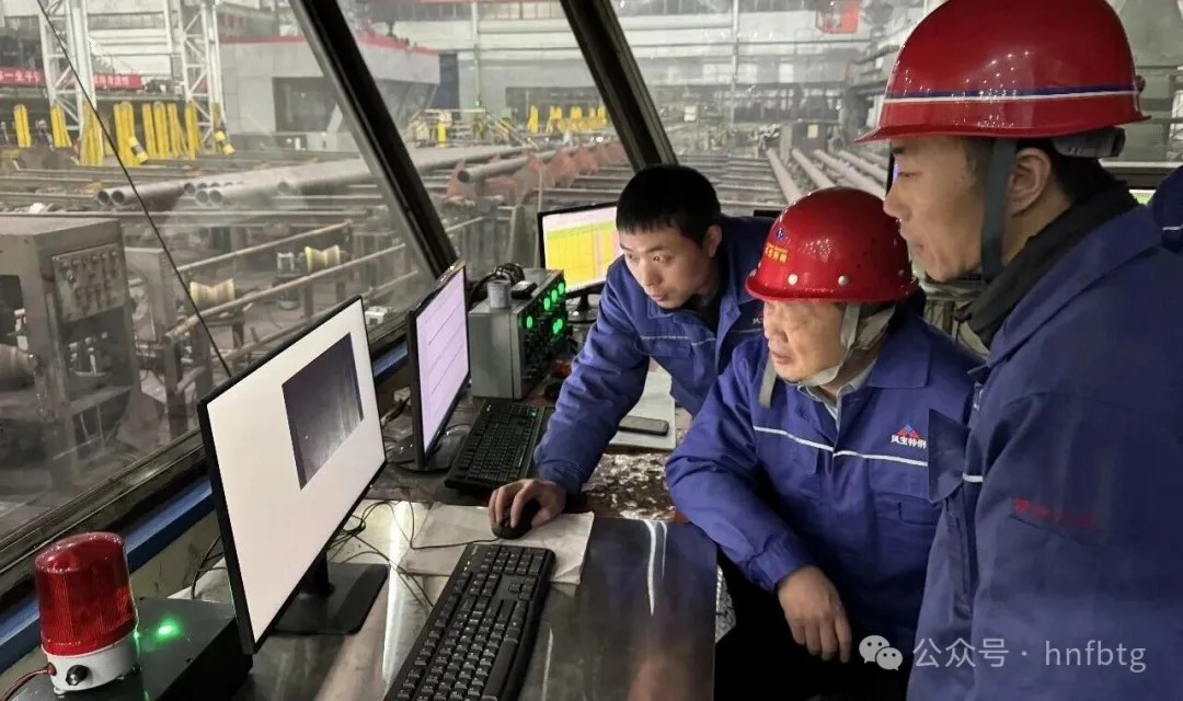 李静敏除夕慰问一线干部员工